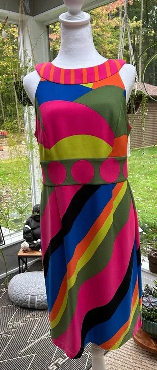 Muse Racerback Colorful Mod Dress Size 10 - Picture 1 of 9